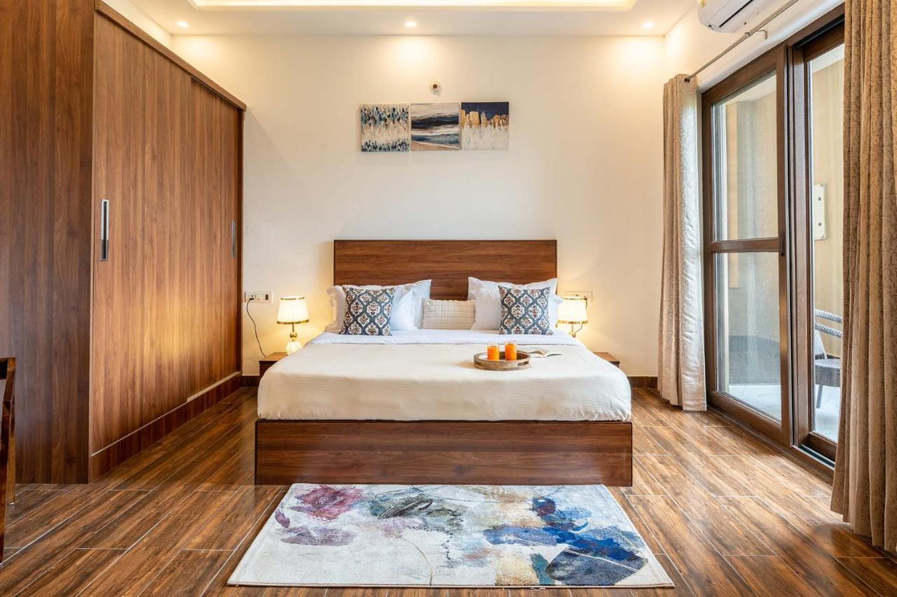 Brookvale Manor By Stayvista - Private Pool Haven With Endless Views & Indoor Fun Sohna Eksteriør bilde